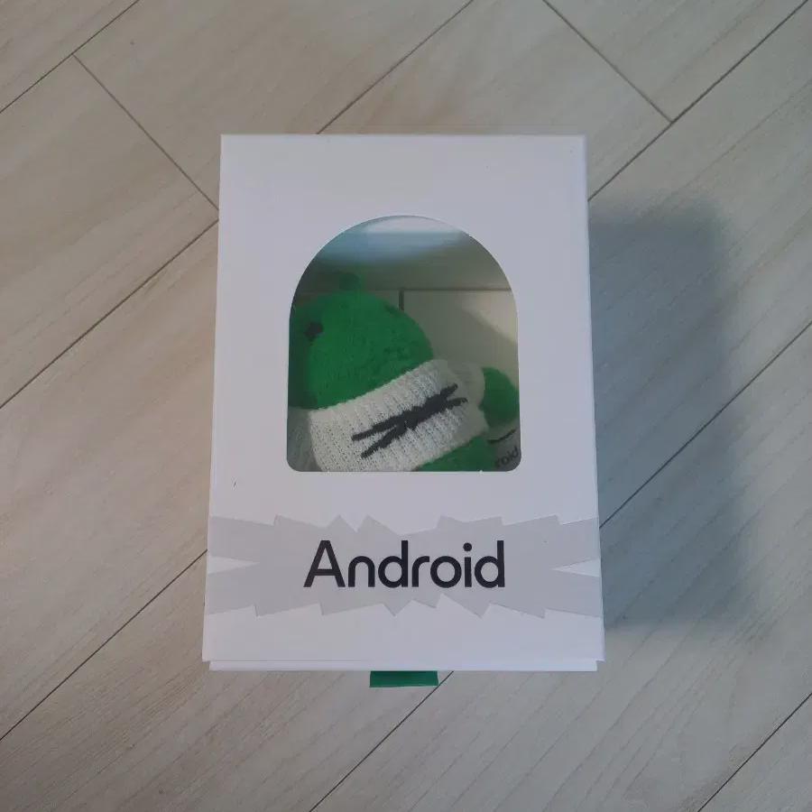 

LE SSERAFIM Android Связка ключей