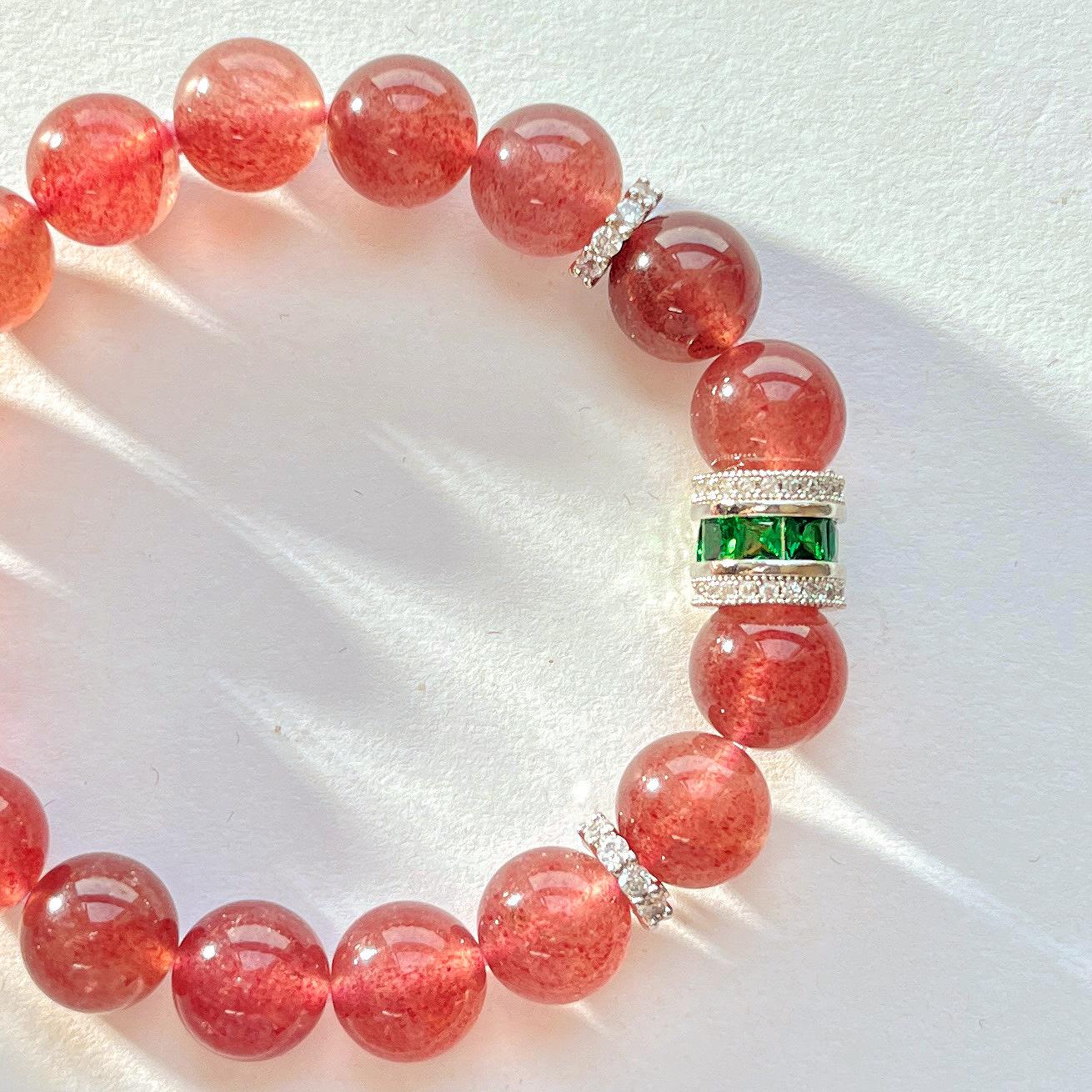 10Mm High Quality Haute Couture Vitreous Pigeon Blood Red Strawberry Crystal Design Bracelet Bracelet