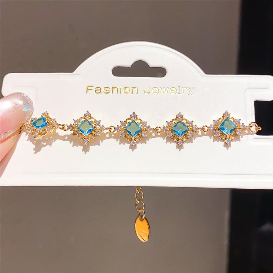 Light Luxury Zircon Flower Cuff Bracelet With Geometric Design For Female Wear