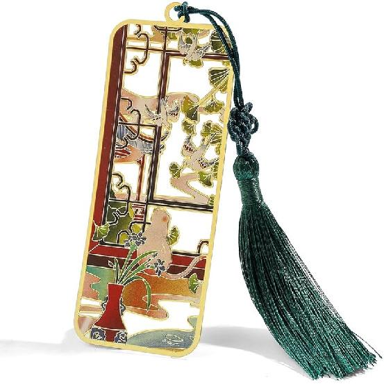 Chinese Style Bookmark for Book Lovers -Brass Metal Material Retro Style Hollowing Rrocess A Gift for Readers (cat)
