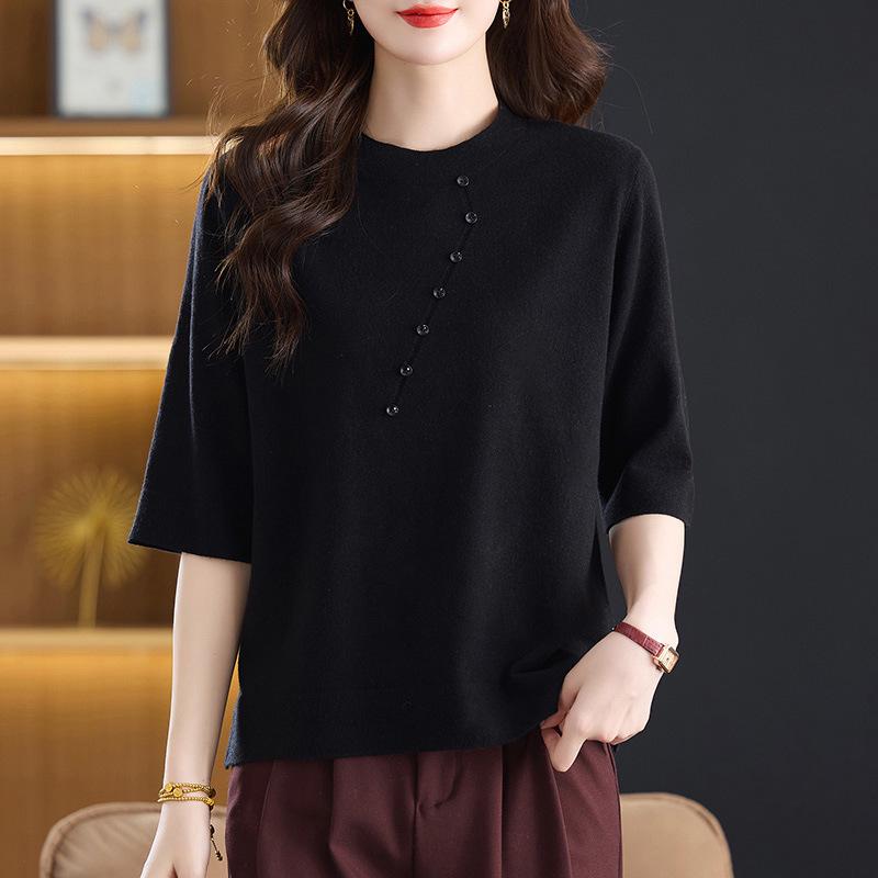 Stylish Plus Size Round Neck Knit Top for Middle-Aged Women - Mid-Sleeve Sweater