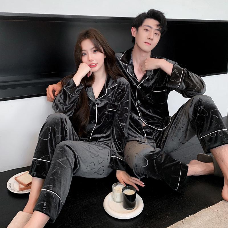 Luxurious Gold Velvet Couple Pajamas – Thick, Long-Sleeved, Plus-Size for Autumn/Winter, Suitable for Home or Outdoor Wear