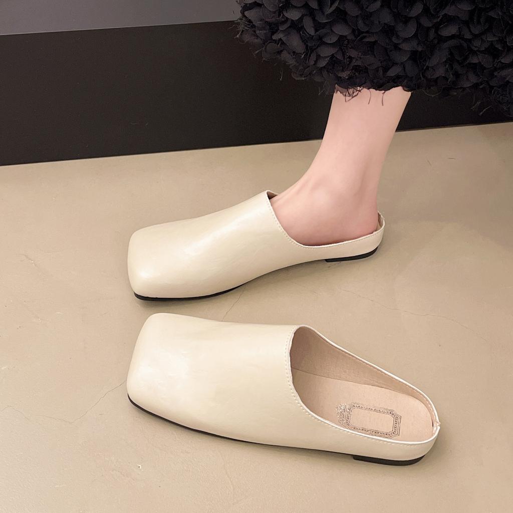 In the Summer of 2025, the New British Style Flat-bottomed Comfortable Lazy One-pedal Fashionable and Comfortable Bag Head and Foot Slippers Women