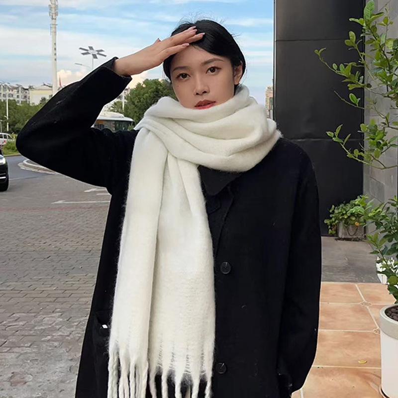 White Scarf Women's Autumn and Winter Korean Version Versatile Atmosphere Warm Men's and Women's Scarves Shawls Dual-purpose