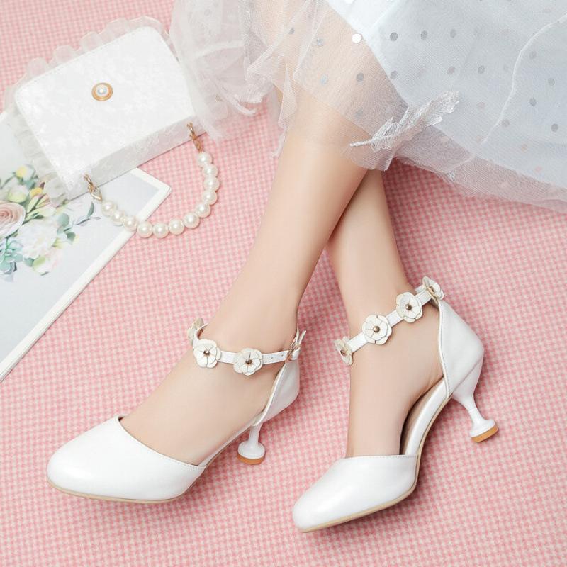 New princess sandals middle and older children's student performance shoes little girl children's sandals pink lolita girls sandals