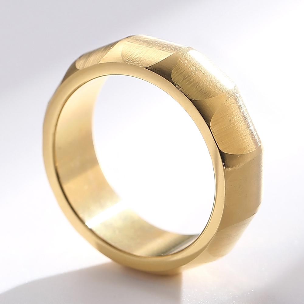 Waterproof Vacuum Plated Gold Color Stainless Steel Men's Ring 7mm Width Matte Brushed Finish with Inner Curve Design Rings Man