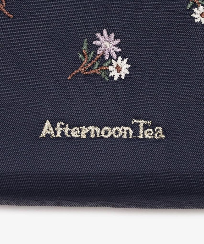 Afternoon Tea Living JE68 Myntfodral med Blomsterbroderi, Marinblå