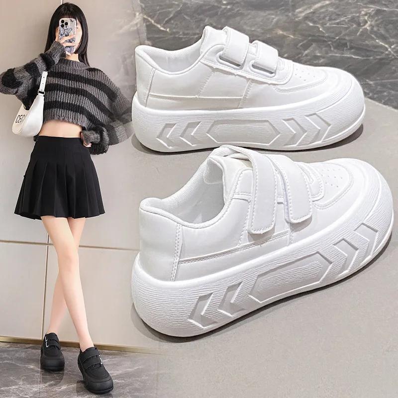 Fashion Velcro Thick Soled Bread Shoes Women 2025 Spring and Autumn New Big Head Board Shoes