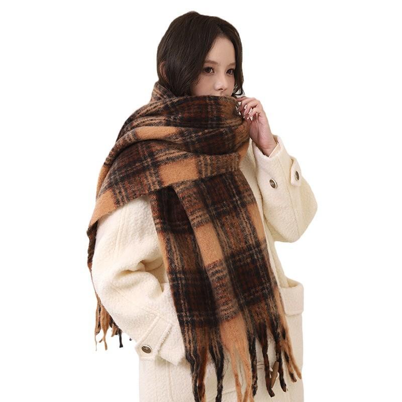 Maillard style brown imitation cashmere scarf women's winter senior sense tassel mohair thickened scarf student new