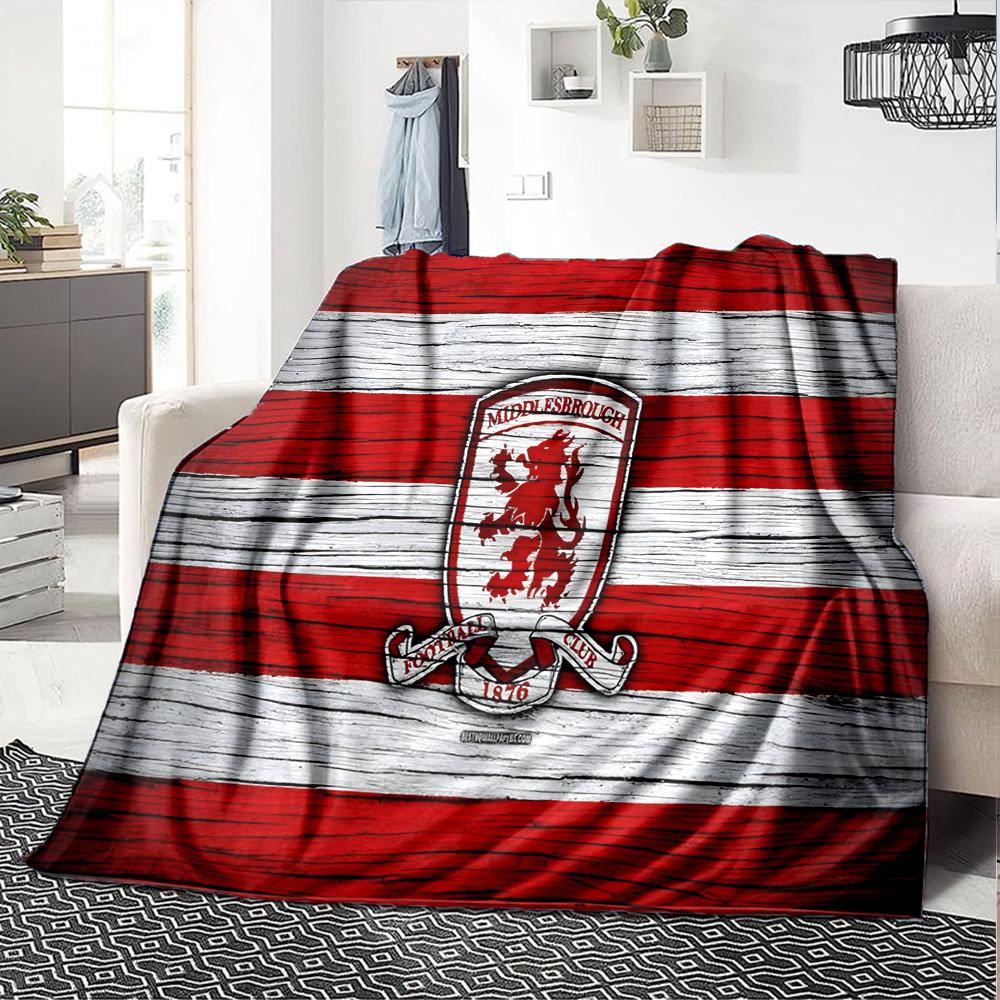 Red Lion Football Club Flannel Blanket, Soft Polyester, Modern Design, All-Season for Camping, Travel, Gifts for Holidays or Birthdays