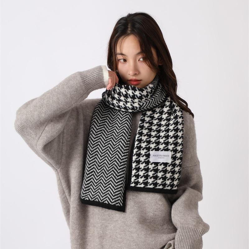 Panama Women's Autumn and Winter Checkered Knitted Wool Scarf Thickened Warm Neck Fashion Luxury Brand H129
