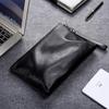 Sac Pochette Enveloppe Homme en Cuir Véritable SCHWARZETIENNE