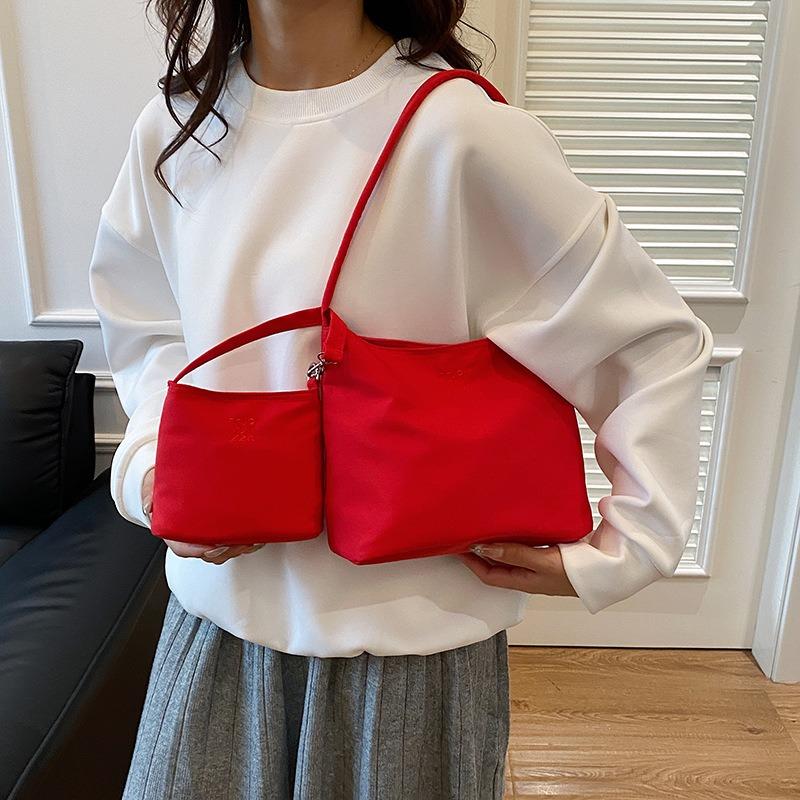 Autumn new women's personalized shoulder bag texture fashion trend niche design armpit bag