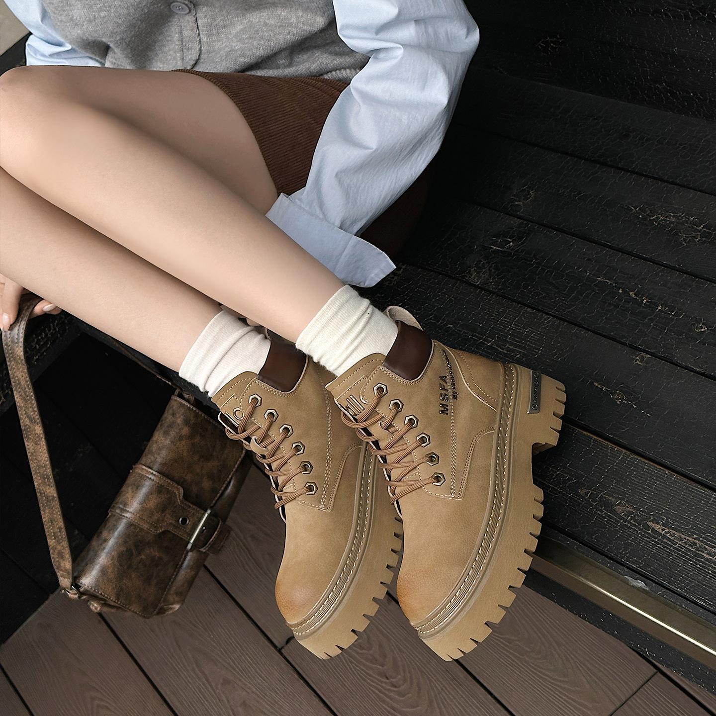 European leather thick-soled heightening rhubarb boots Martin boots women s autumn new British style short boots locomotive boots 35