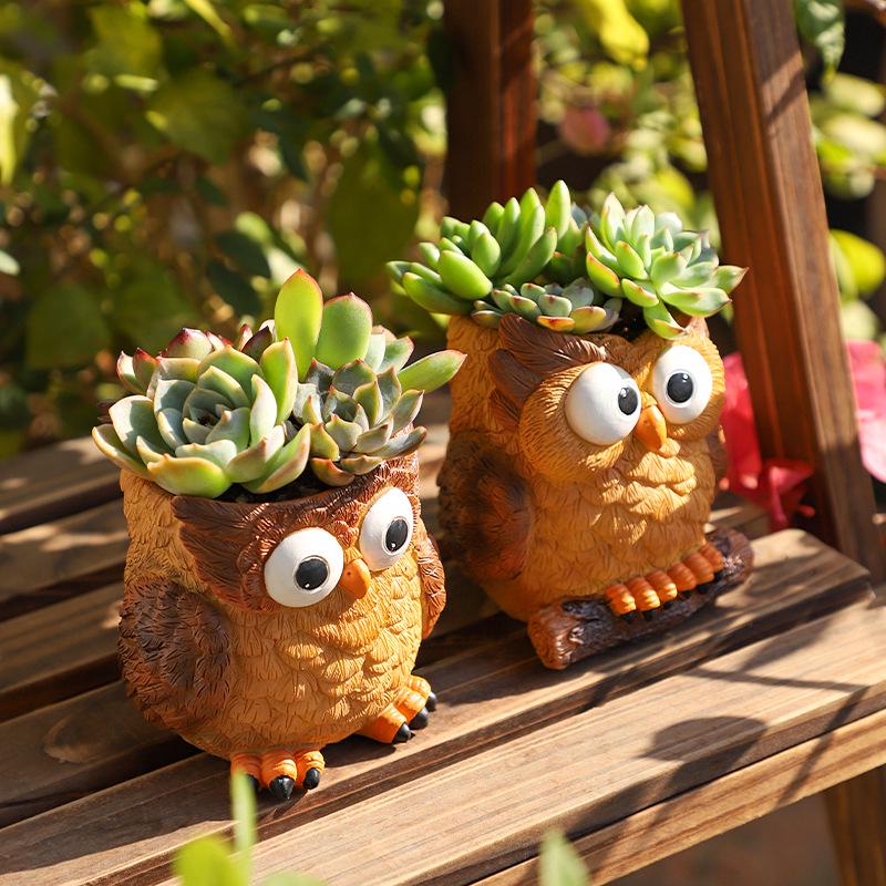 Cartoon Animal Resin Succulent Planter - Desktop, Garden, or Balcony Decor.