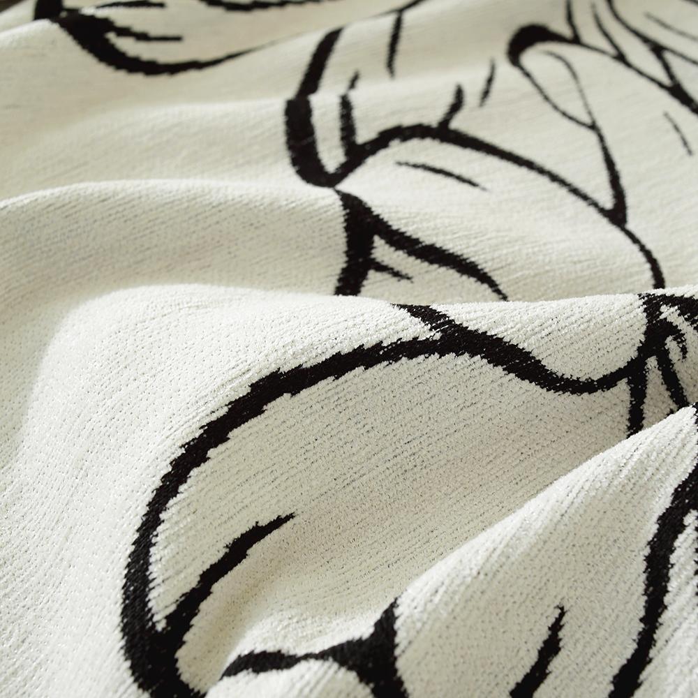 Realistic Flowers Chenille Sofa Towel for the Living Room, Nordic Style Home Decor with Tassel Edges, Three-Seater Sofa Set