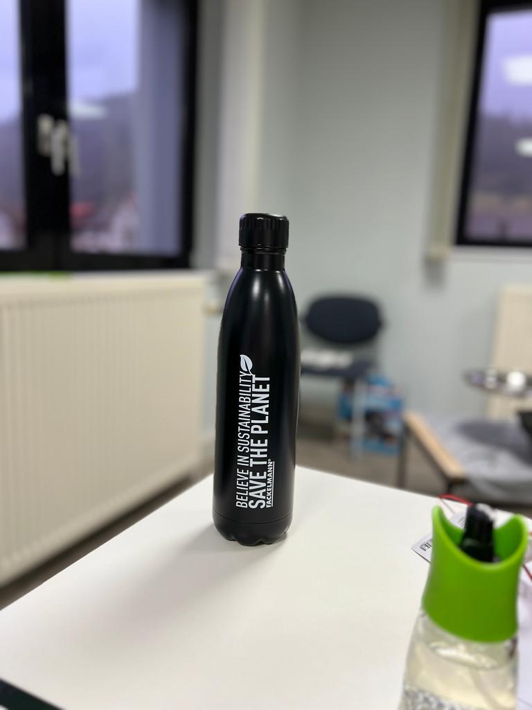 Termoska 750 ml náhodná barva Fackelmann Move ref. 45990