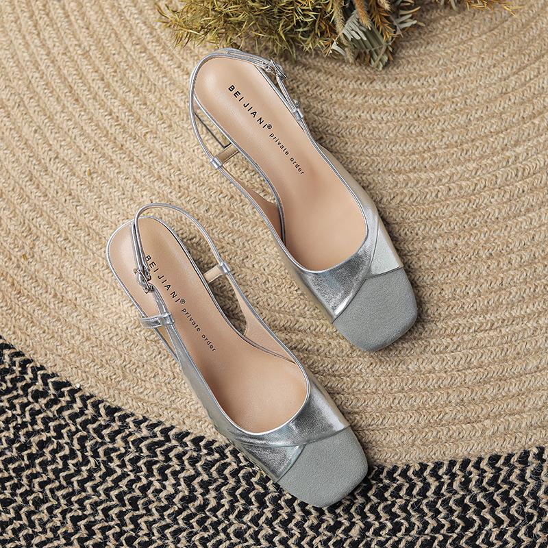 Giant Exquisite Bag Head Sandals Women's Thick Heel Square Head Sheepskin Medium Heel Color Matching Mary Jane Shoes Summer