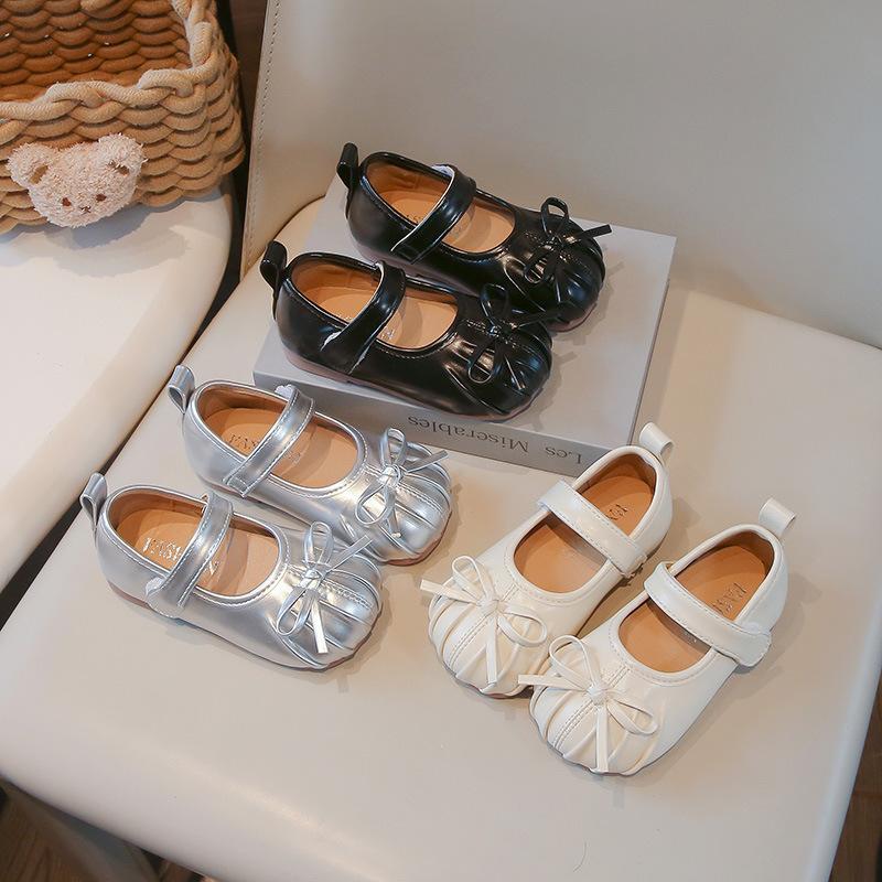 Fashion Girls' Flat Shoes 2025 Spring New Kids Leather Shoe Simple Anti Slip Girls Casual Shoes Versatile Child Performance Shoe