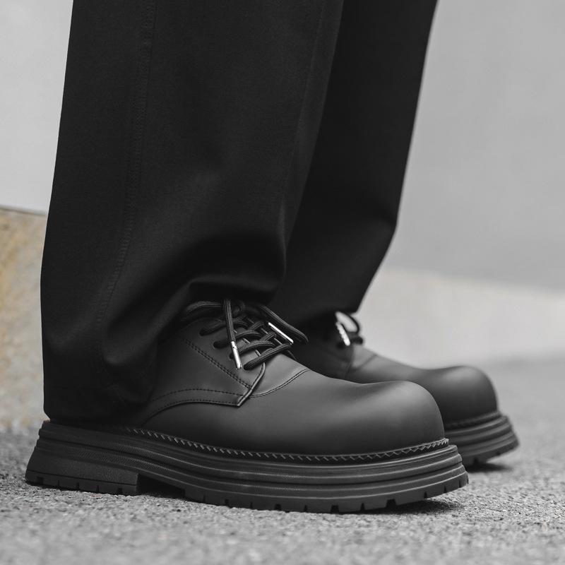 

Мужские кожаные туфли 2025 новая летняя деловая обувь для платья низкие мартинсы на платформе повседневные дерби 2230-J 38 чёрный