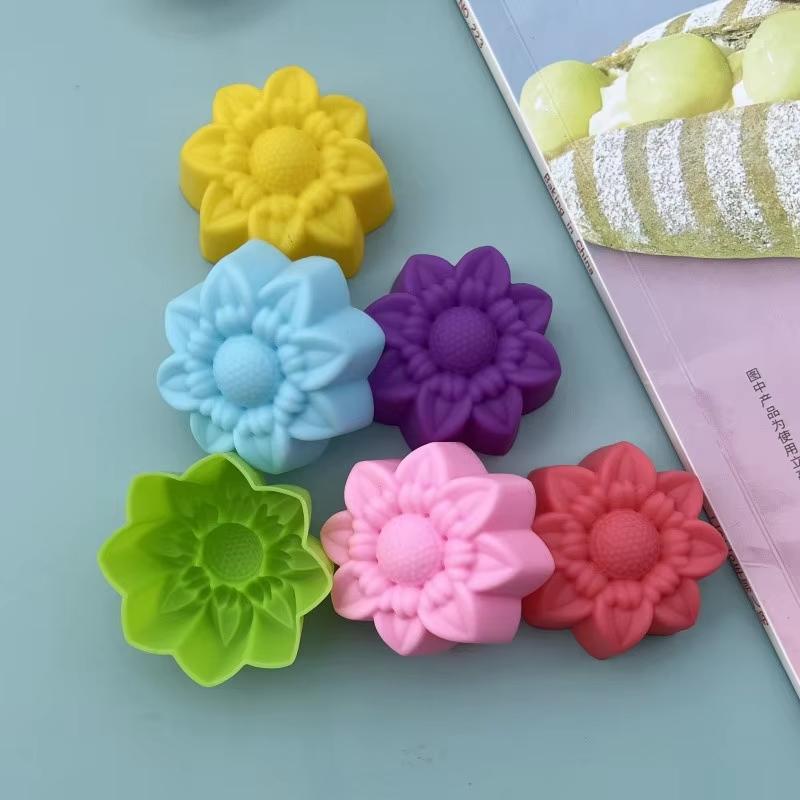 10pcs/lot 5cm Various Flower Designs Silicone Mold Chocolate Pudding Ice Mould Cupcake Cake Tools DIY Mini Soap Candle Molds