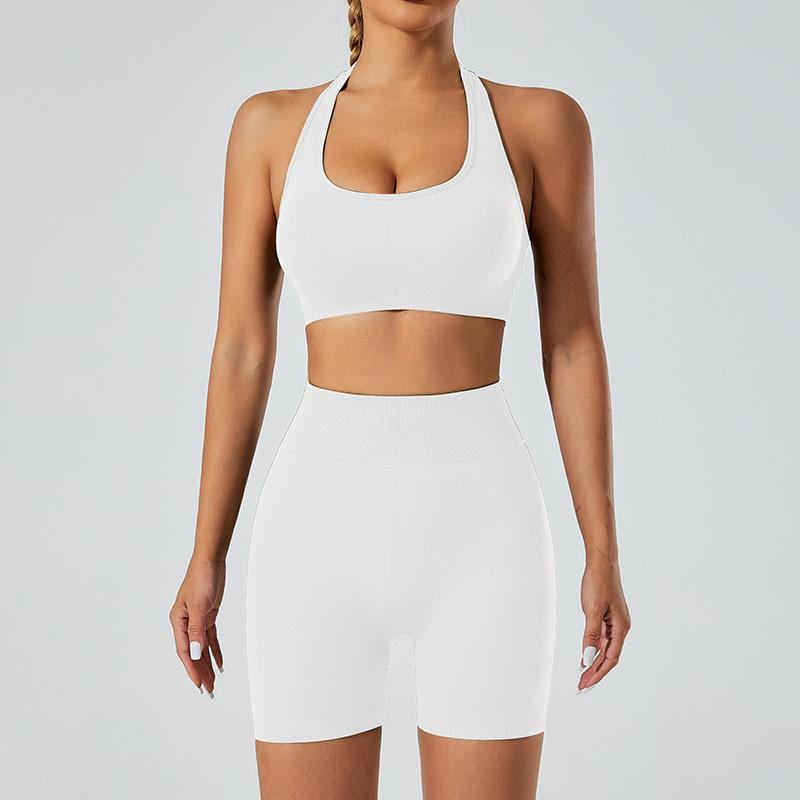 Yoga Outfit Women Seamless High Elastic Shorts Sports Bra Set With Moisture Wicking For Fitness And Running