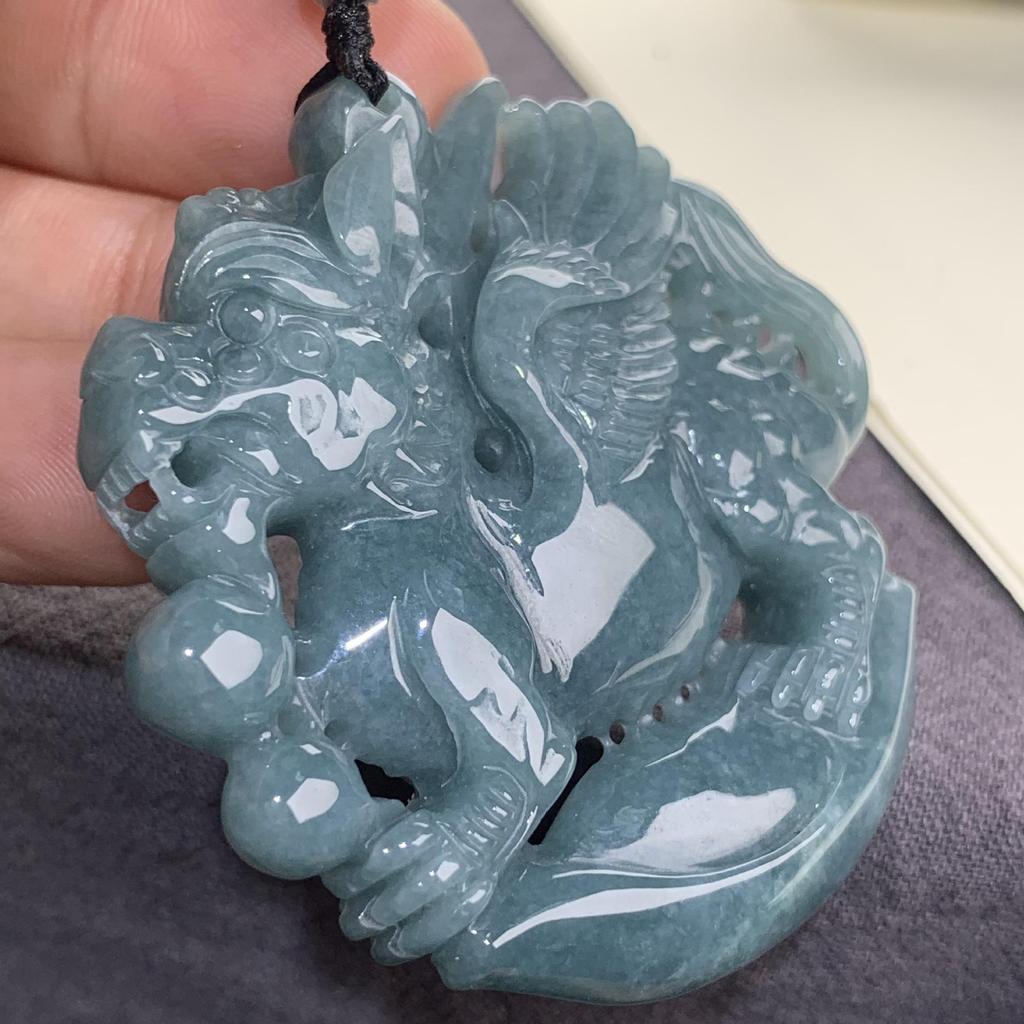 Natural A-Grade Jade Antique Guanyin Pendant for Men and Women