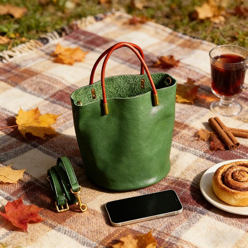 Japanese Green Bucket Bag Fashion Handbag Simple Versatile Pu Leather Trendy New Women's Bag Exquisite Hardware Zipper Handbag