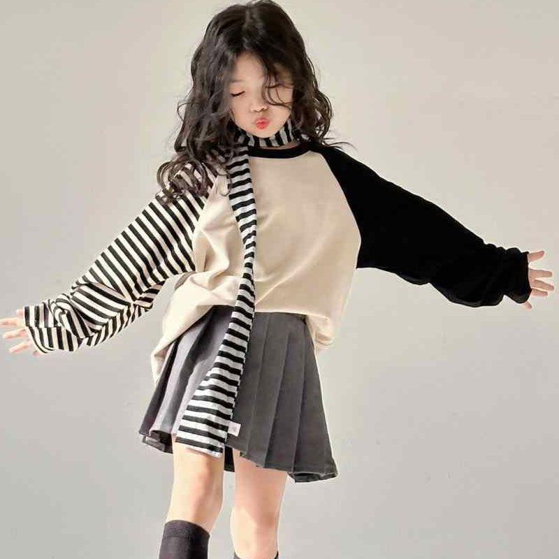 2025 Girls' Autumn Korean-Style Striped Sweatshirt & Skirt Set