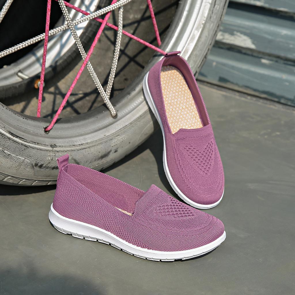 Women's Large-sized Casual Shoes, Old Beijing Cloth Shoes, and Women's Sports Shoes
