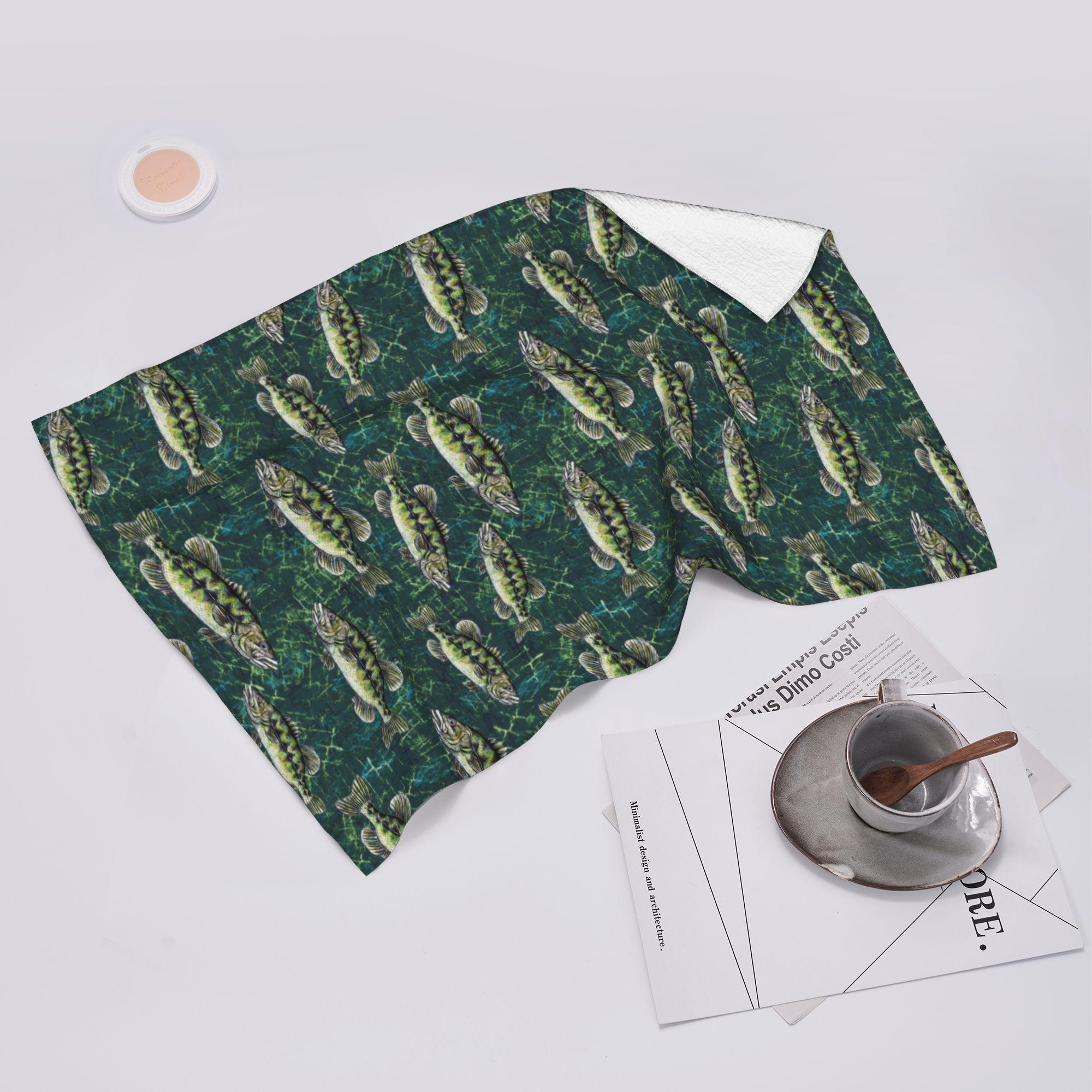 Creative Man White Largemouth Bass Camo Pattern Soft Face Towel Quick Dry Pool Bath Cotton Towels Absorbent