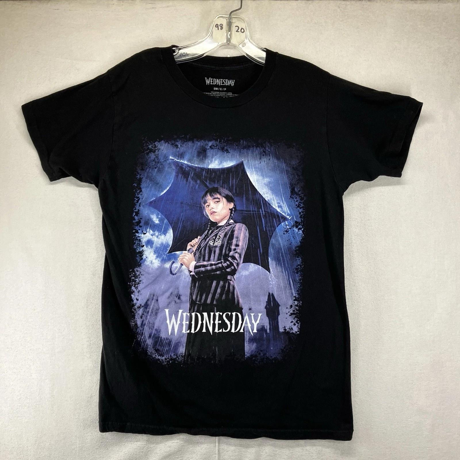 Wednesday Addams Family Black Graphic T-Shirt Adult Small Umbrella Rain S