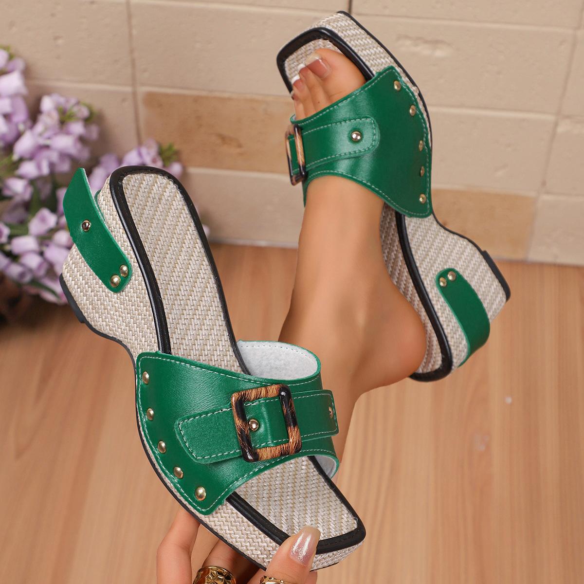 

Мода 35-43 большого размера Женские шлепанцы на танкетке на толстой подошве Женские шлепанцы с металлической пряжкой Шлепанцы для пляжа Дизайнерские сандалии-шлепанцы 43 зелёный