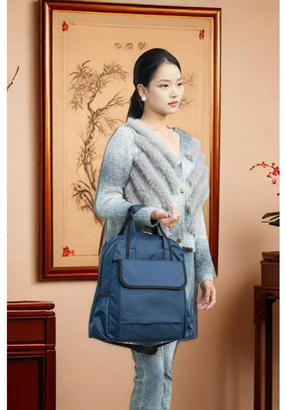 Lightweight Foldable Travel Bag with Spinner Wheels and Pull Handle for Men and Women