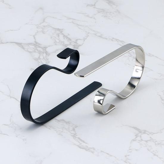 Yousheng Christmas Stocking Holder Non-Slip Silicone Pads Rust-Proof Metal Hanger Garlands Ornament Fireplace Staircase Decor