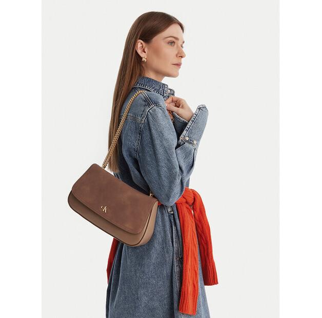 Сумка Calvin Klein Ck Conv Chain Brushed Medium Bag One Size