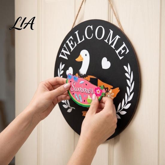Housewarming Gifts for Goose Lovers Interchangeable Welcome Sign Front Door, Rustic Farmhouse Wood Door Hanger Home Porch Entryway And Seasonal Decor