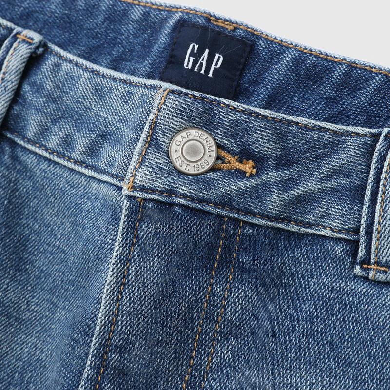 GAP Women's Low-Rise Washed Raw Hem Flare Jeans