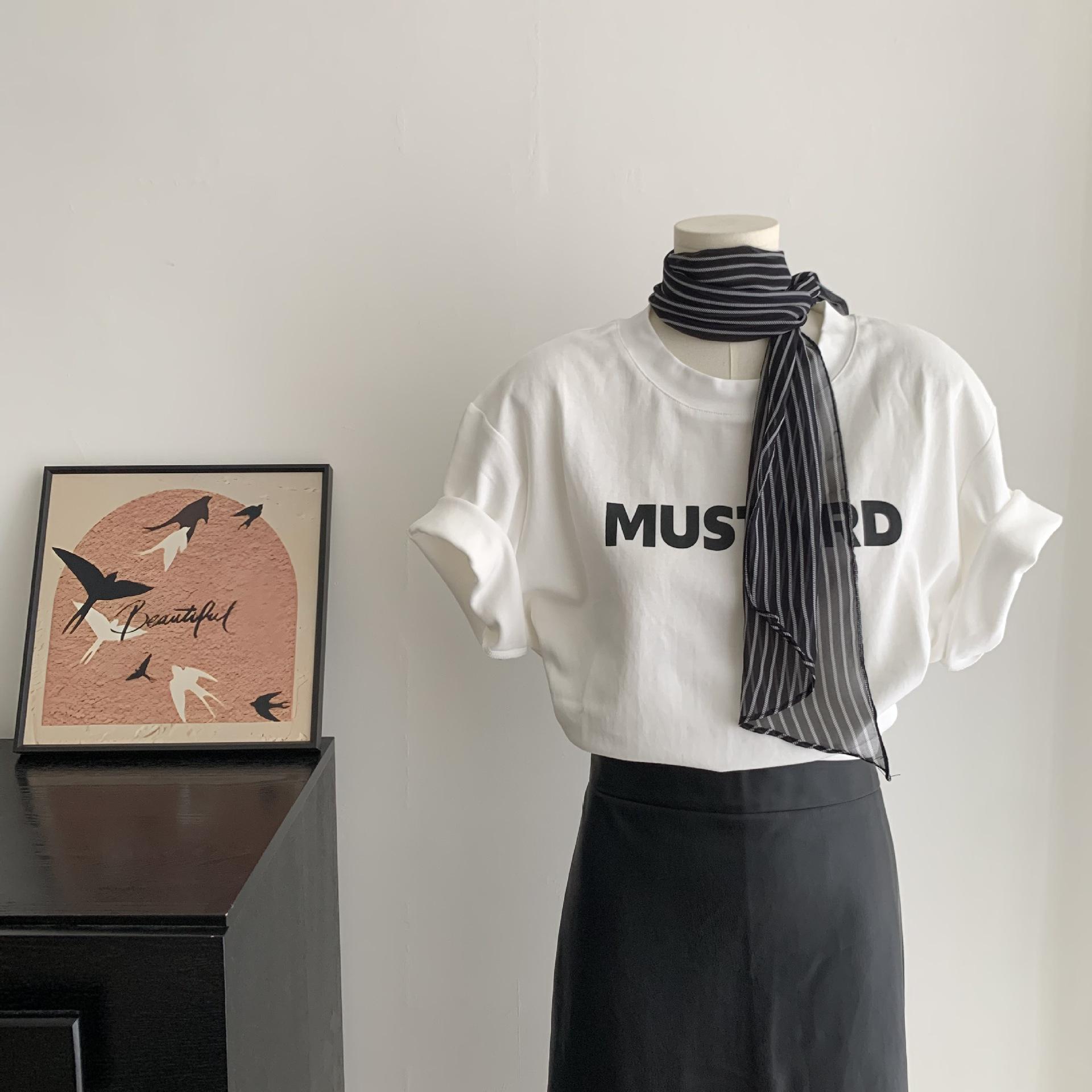 Japanese simple black and white striped silk scarf retro literary yarn versatile narrow version thin scarf Korean thin ribbon 20-165