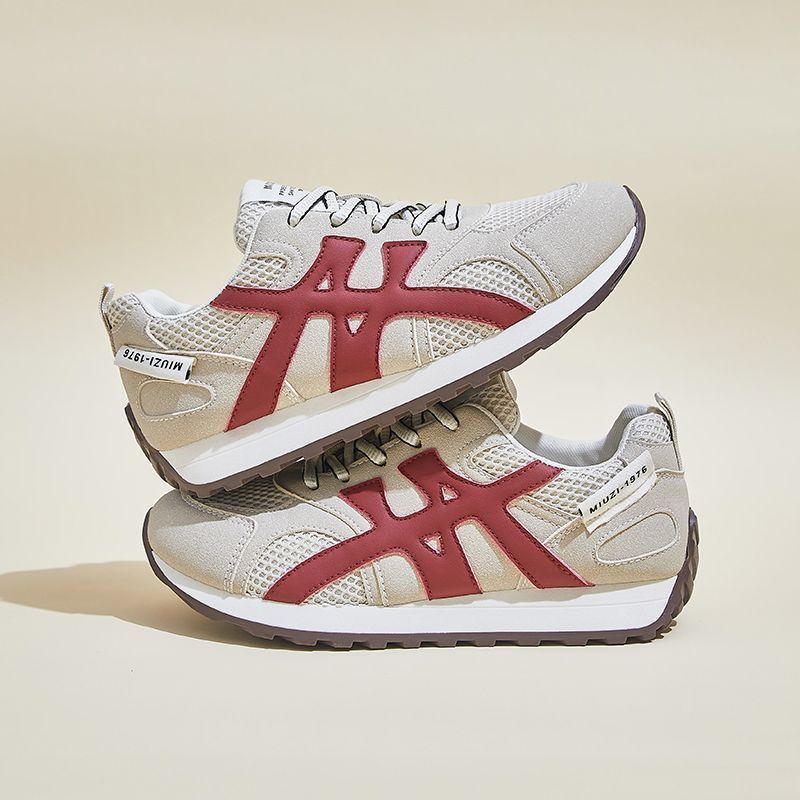 Lightweight, comfortable and non-slip running shoes for women's 2025 summer new breathable mesh casual sports shoes color matching Forrest Gump shoes