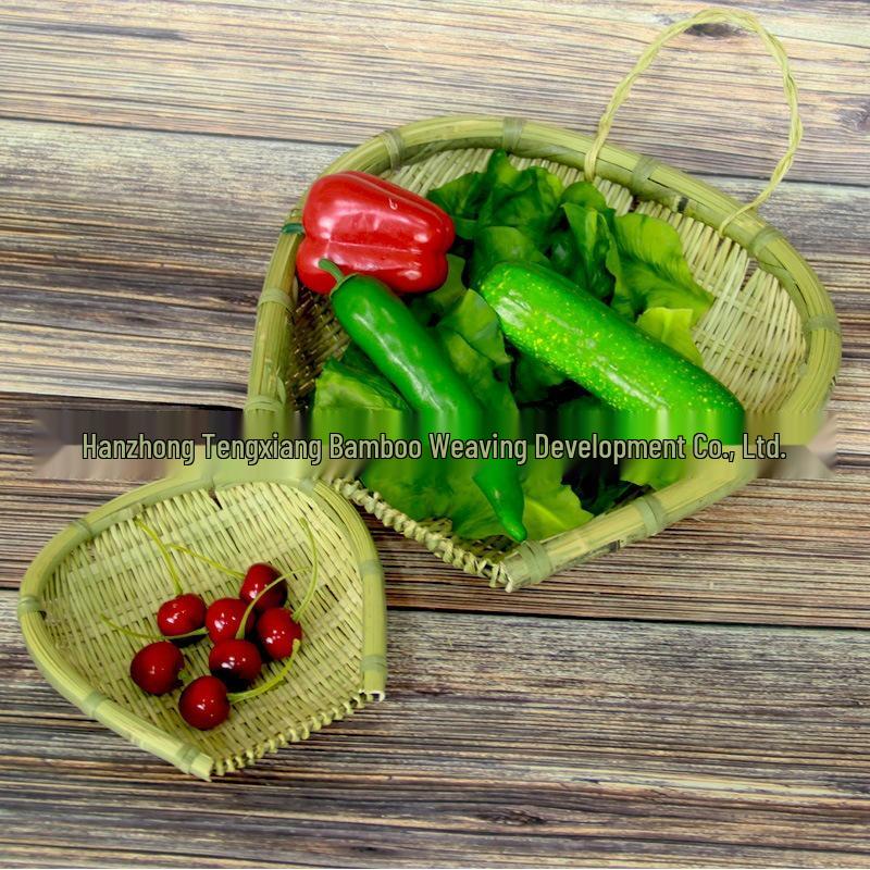 Bamboo Winnowing Basket: Handmade Traditional Rice Washing and Draining Kitchen Tool