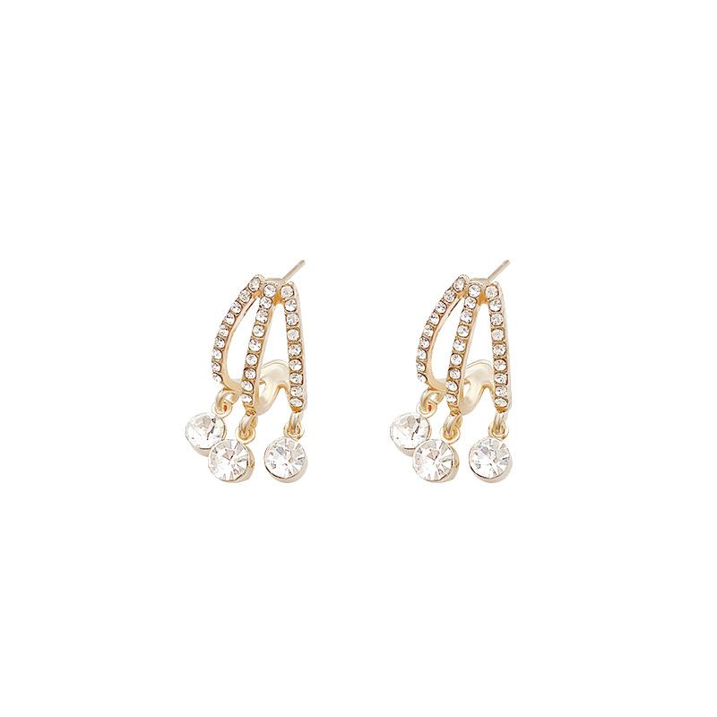 Silver needle geometric flash diamond fringed earrings women's niche design high-end stud earrings simple versatile ear jewelry