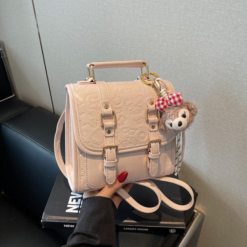 Backpack women's new spring and summer niche design sense retro fashion backpack is still trendy bag