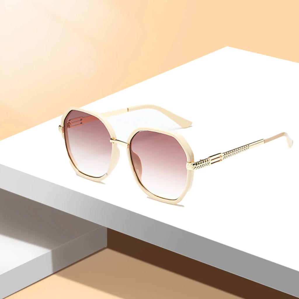 Retro Oval Metal Sunglasses for Women Men Luxury Fashion Brand UV400 Punk Unisex Stylish Shades