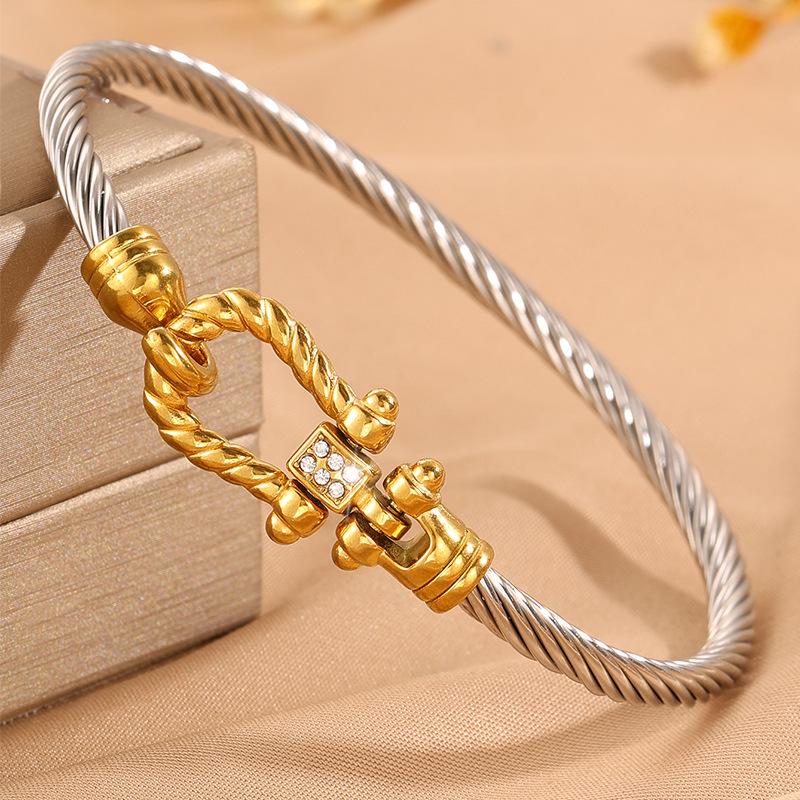 New Style Horseshoe Hook Twist Fashion Modern Simple Style Light Luxury Versatile Bracelet