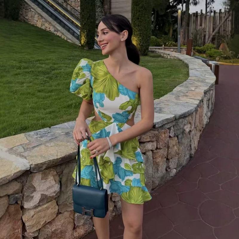European and American summer new one-shoulder flower print waist slimming fashion dress