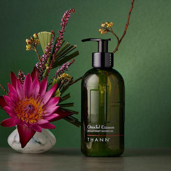 Tan Oriental Essence Aromatherapy Shower Gel 320ml