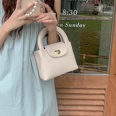 Korean Niche Love Lock Handbag: Stylish Women's Casual Crossbody & Shoulder Bag