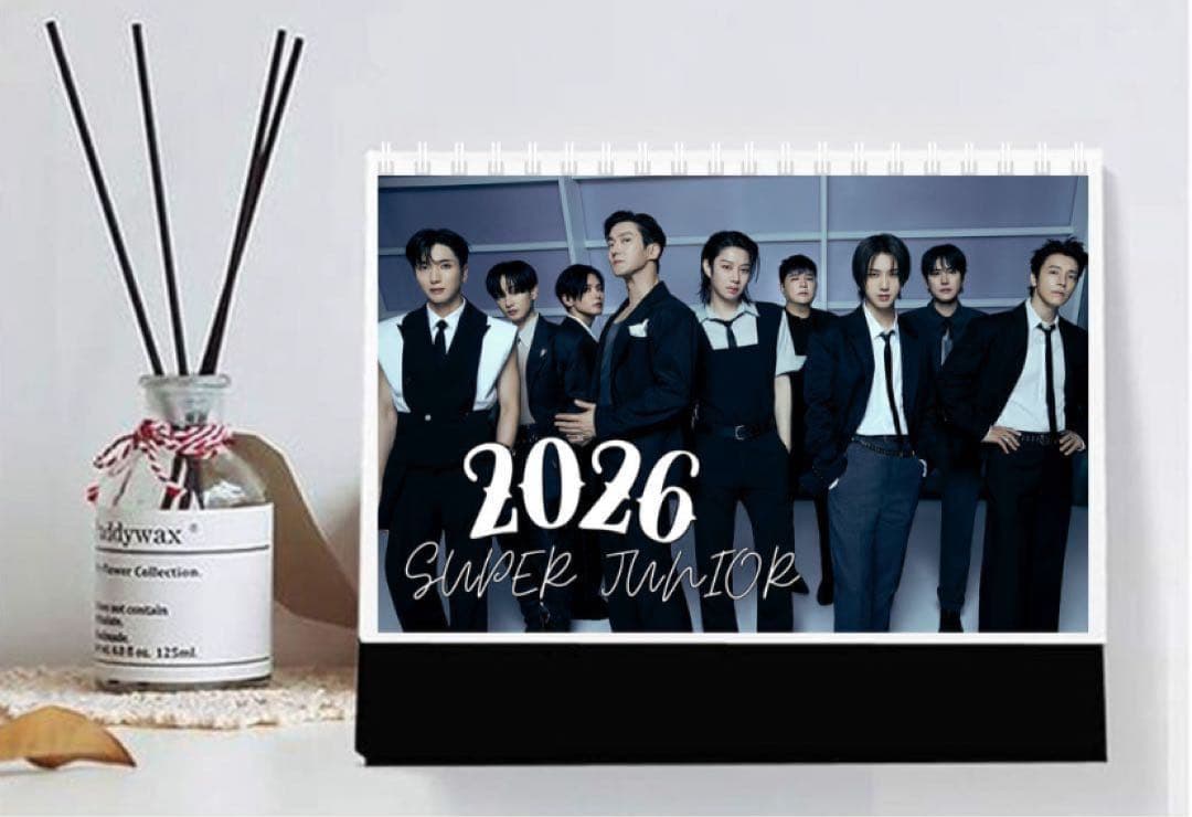 

[USED] SUPERJUNIOR 2026 Desk Calendar Korean Goods