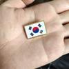 Korean Flag Brooch 2.5 * 1.5cm Zinc Alloy Die-cast Pvc Color Printing and Coating Golden Rectangular Shape